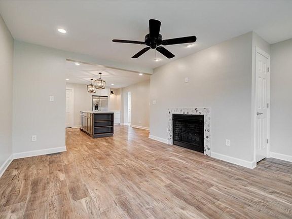 5th image of 1515 State Route 1389