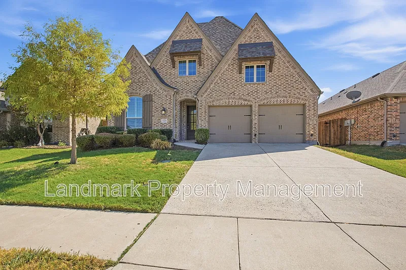 4 bed, 3.0 bath, 2985 sqft, $2,995 — Photo 4