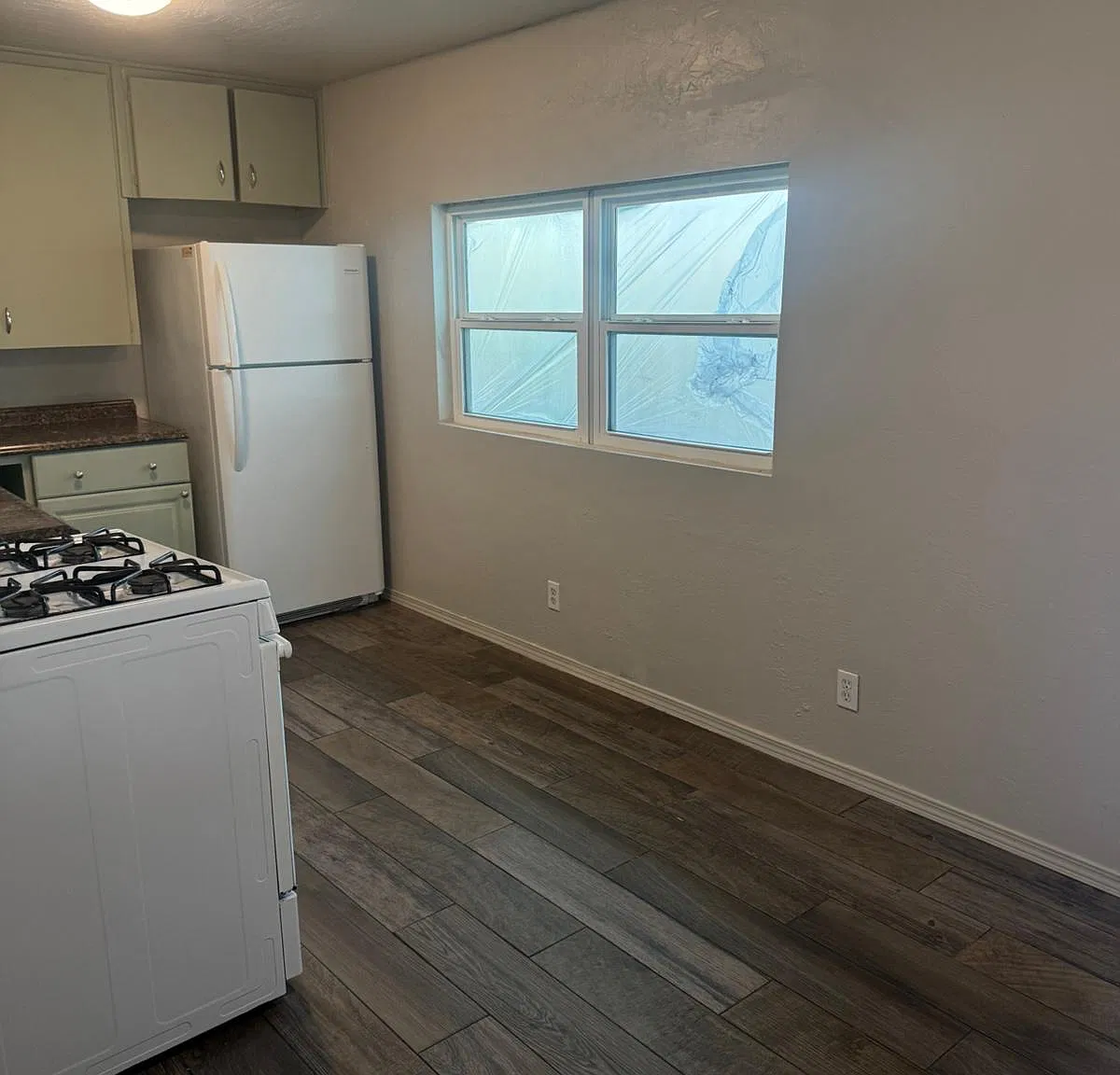 4501 S Airline Dr. - 1 — Photo 2