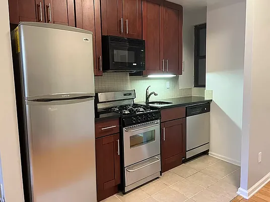 Rented by Tourma Realty LLC | media 12