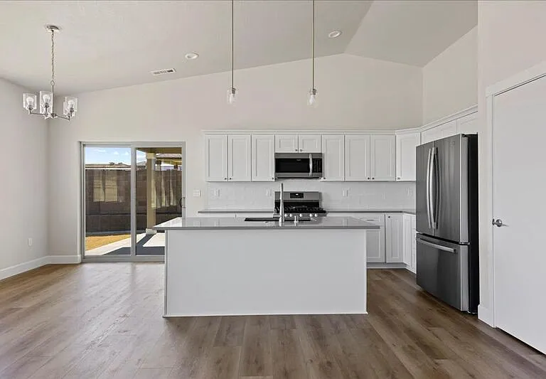 3425 S Van Buren St — Photo 5