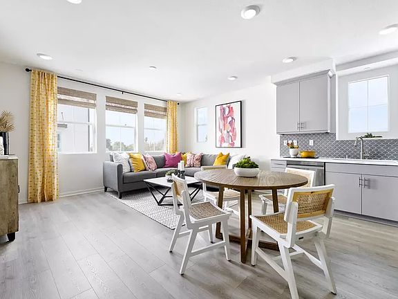 Saddleback Place Plan 2X