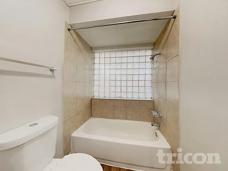 2806 W Birchdale Dr — Photo 8