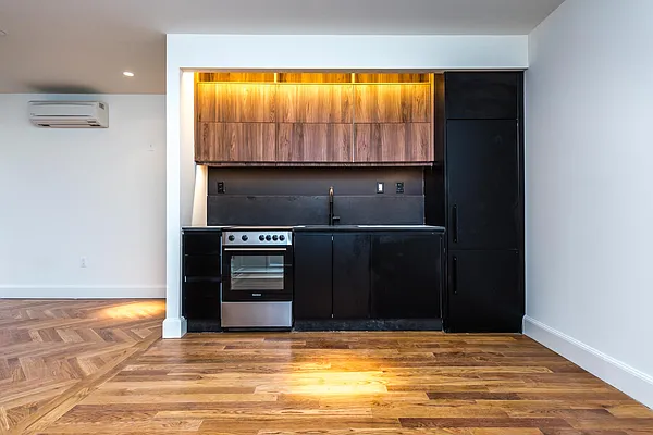 Rented by Nooklyn NYC LLC | media 94