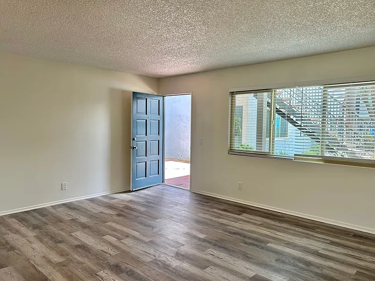 Monte Vista Townhomes — Photo 61