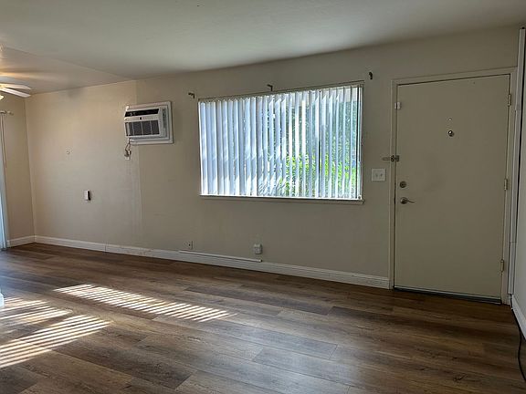 3rd image of 605 Gamma Ct APT A