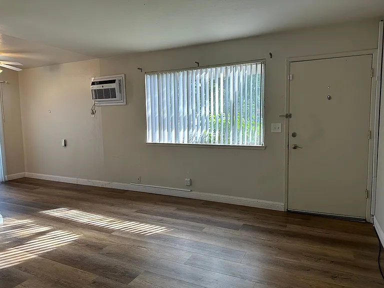 605 Gamma Ct — Photo 3