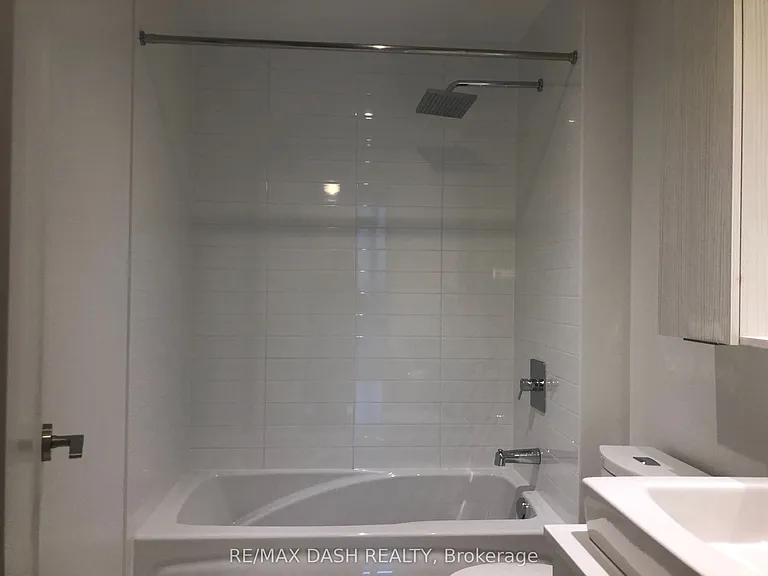 110 Marine Parade Dr #204 — Photo 22