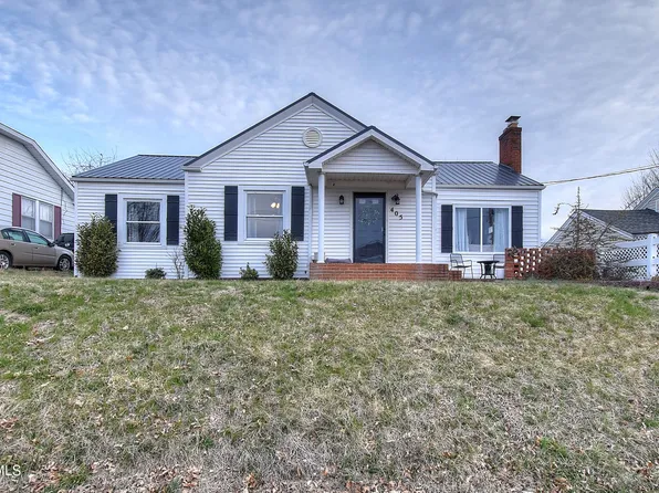405 W D St, Elizabethton, TN 37643