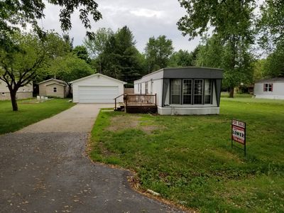 328 E Cherry St, Moweaqua, IL, 62550