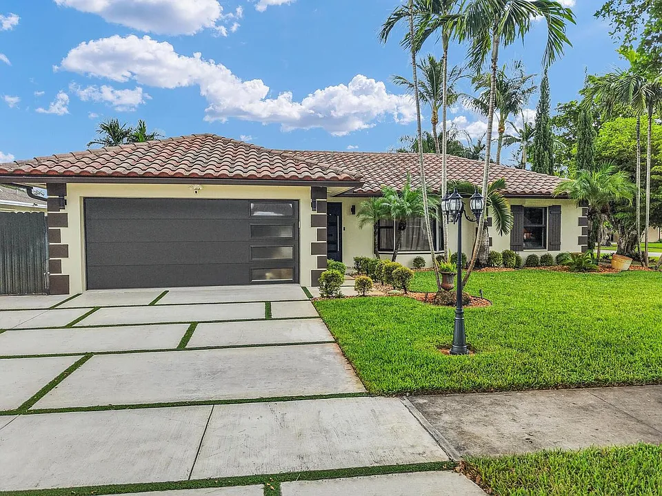 1167 Jason Way