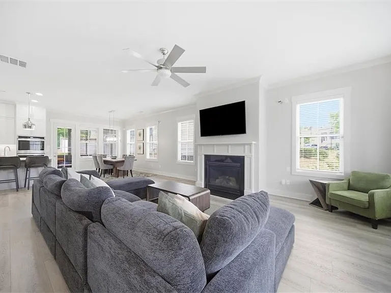 262 Dawson Dr — Photo 7