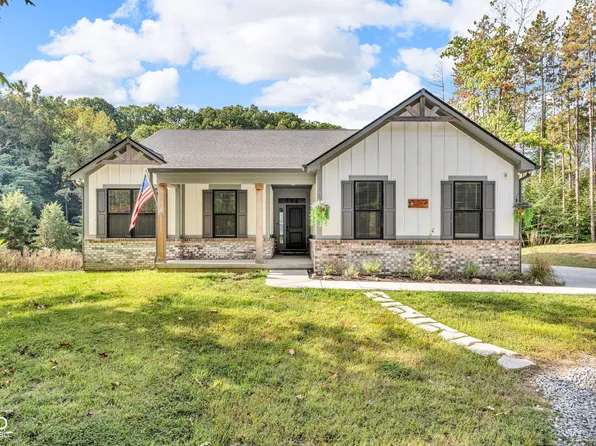 4312 E Rembrandt Dr, Martinsville, IN 46151