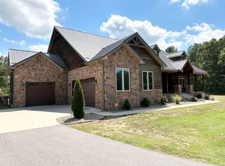 94 Ridgeway Cir, Benton, MO 63736