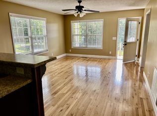 590 Forrest Cove Ln, Cookeville, TN 38501