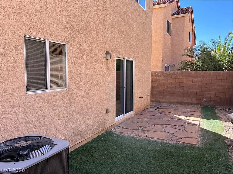 7933 Winken Ct — Photo 18