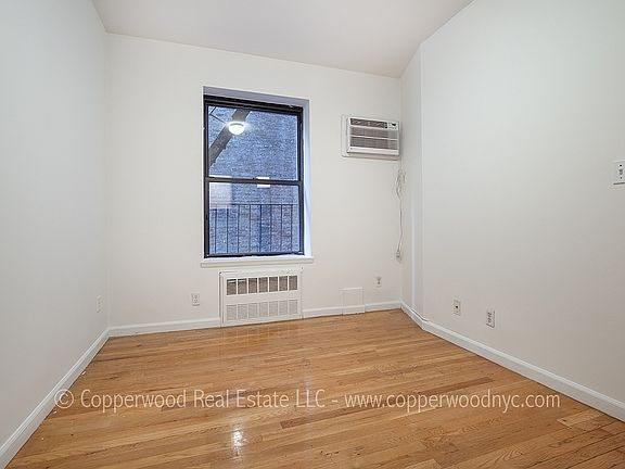 4th image of 315 E 84th St #11