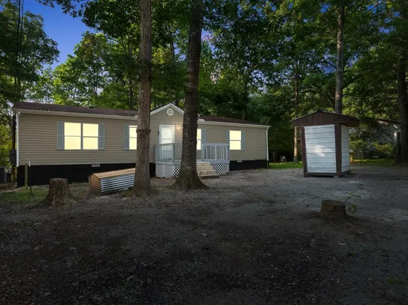3161 Oswego Rd, Crossville, TN 38572