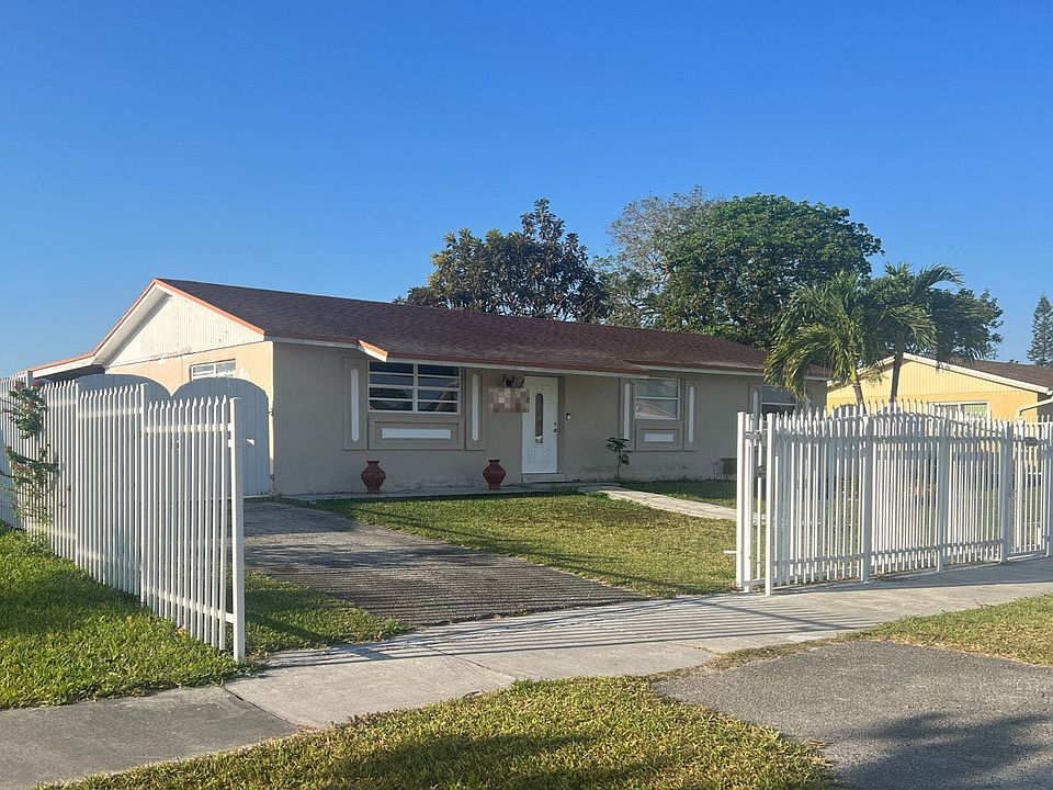 2nd image of 14484SW298 Terrace