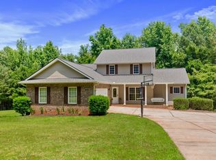 608 Old Six Mile Rd, Central, SC 29630