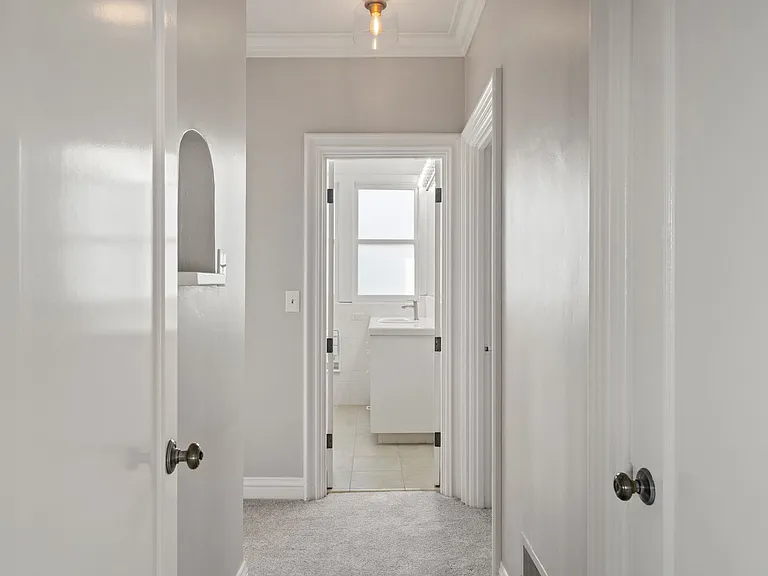 1703 E Cliff Dr #4 — Photo 19