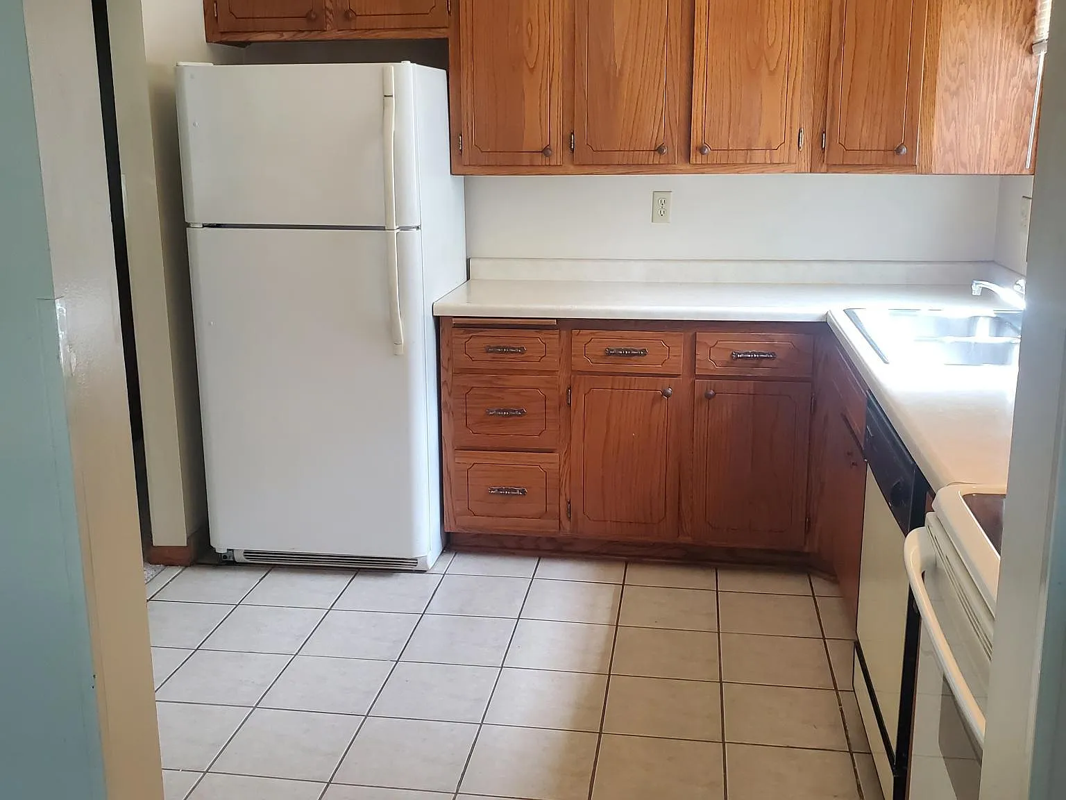 729 32nd Ct NE — Photo 3