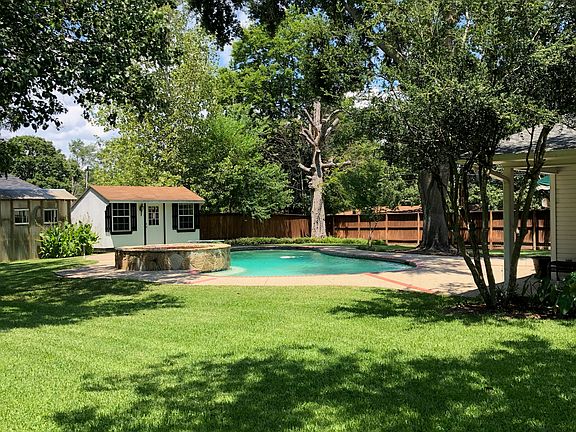 2nd image of 8101 Kevin Dr