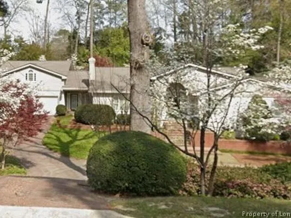 2718 Skye Dr, Fayetteville, NC 28303