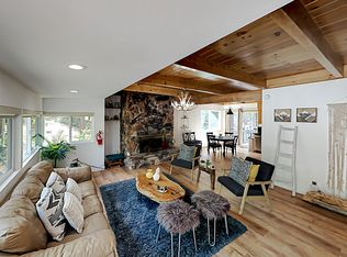 888 Kiowa Dr, South Lake Tahoe, CA 96150