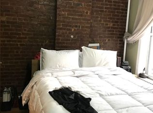 2549 35th St APT 2R, Astoria, NY 11103