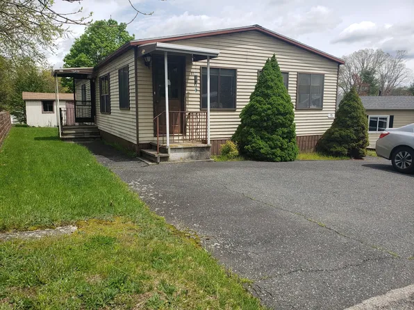 15 Holly Hill Ln, Marlborough, MA 01752