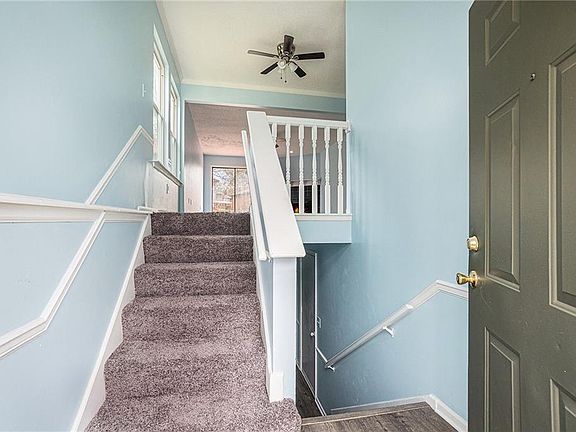 4th image of 13002 Smalley Ave