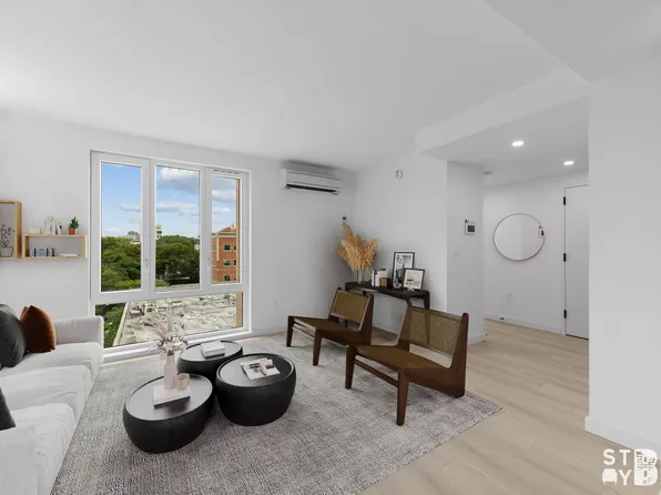 227 Clarkson Avenue image 2 of 9