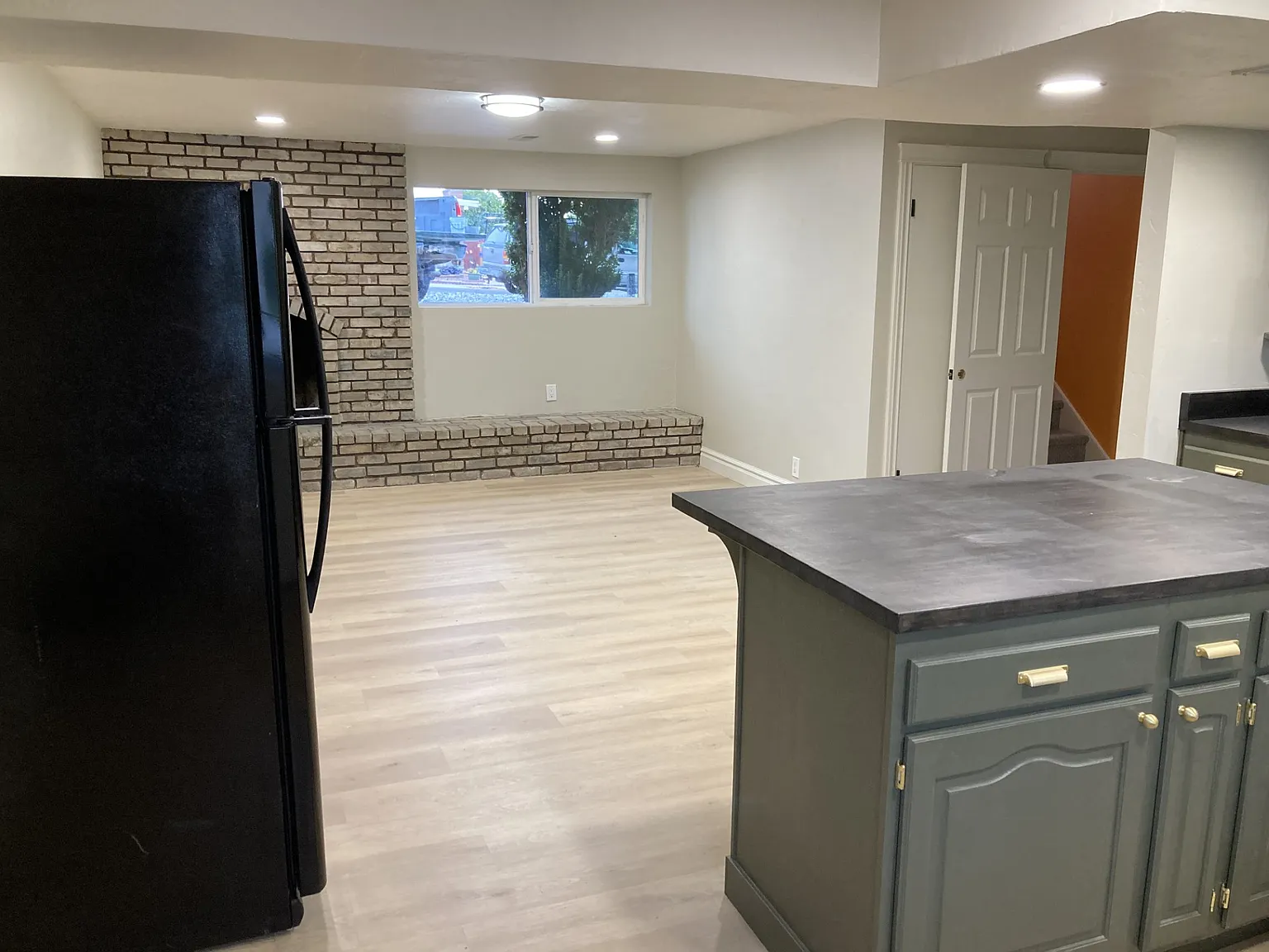 2 bed, 1348 sqft, $1,950 — Photo 3