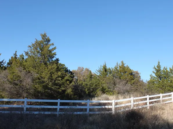 18 The Springs Rd, Woodward, OK 73801