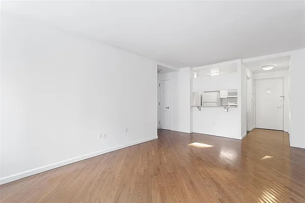 Rented by Maz Group NY | media 22