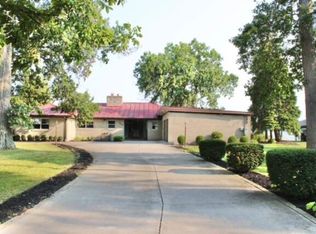9518 Lakeshore Dr E, Huntsville, OH 43324