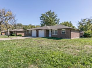 2500 - 2502 E Morris Dr, Columbia, MO 65202