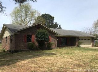 19101 Maple St, Spiro, OK 74959