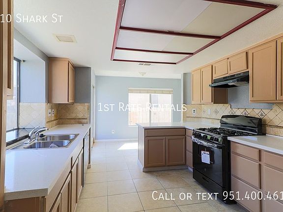4th image of 510 Shark St