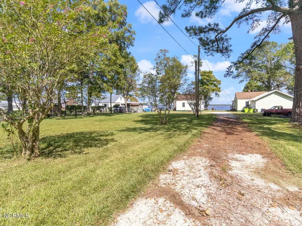 810 Neuse Drive, New Bern, NC 28560