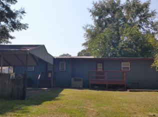 16 Avalon Ct, Seale, AL 36875