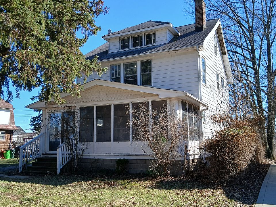 1st image of 13020 S Parkway Dr