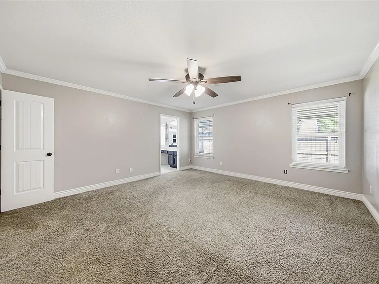 13506 Spring Ct — Photo 15