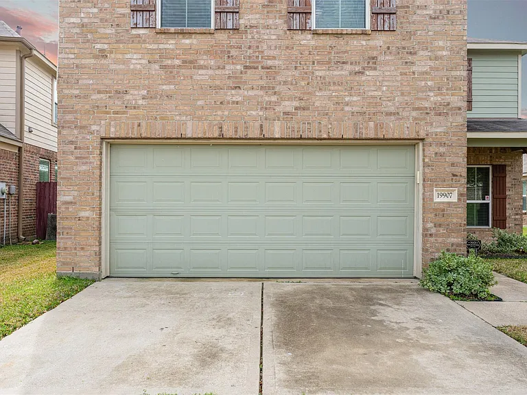 19907 Sloan Ridge Ln — Photo 4