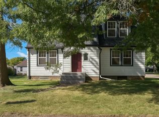 1525 1st St N, Newton, IA 50208