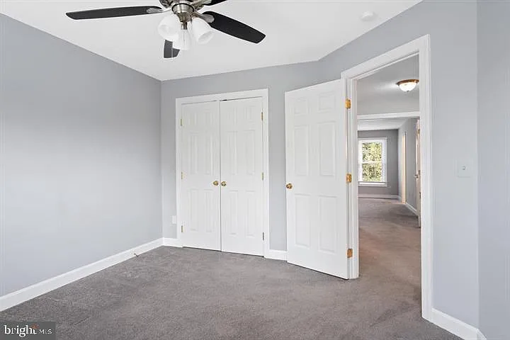 7439 Heatherfield Ln — Photo 22