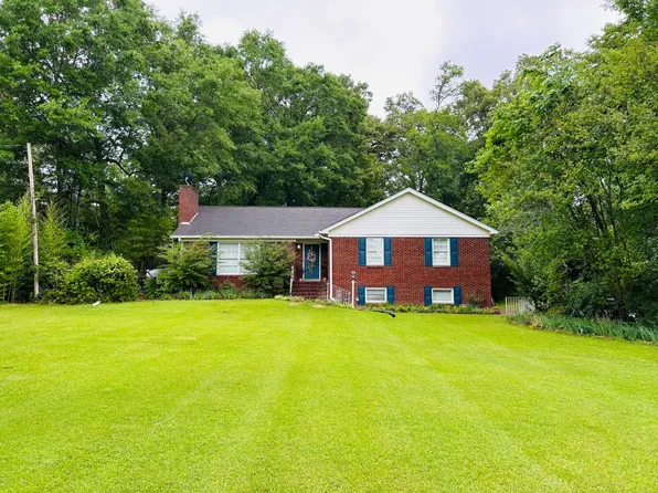 952 Avenue Of Pines St, Grenada, MS 38901