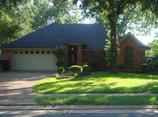 515 Parklane Dr, Bossier City, LA 71111