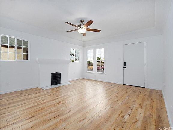 2nd image of 6113 S Wilton Pl